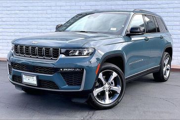 New 2026 Jeep Grand Cherokee Limited 4x4