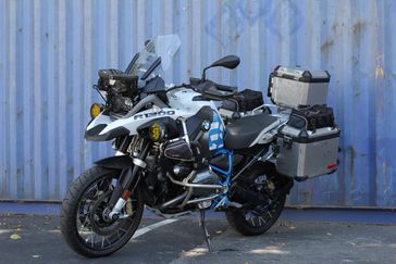 LIGHT WHITE/CORDOBA BLUE