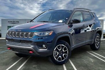 New 2026 Jeep Compass Trailhawk 4x4