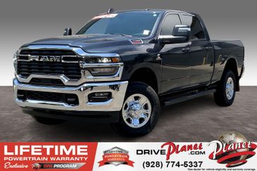 2025 RAM 2500 Tradesman Crew Cab 4x4 6'4' Box
