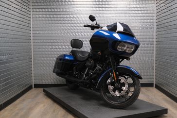 USED 2022 HARLEY ROAD GLIDE 