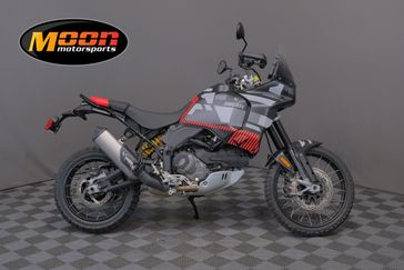 2024 Ducati DESERT X 