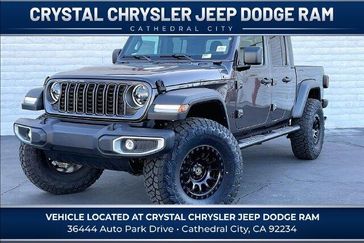 New 2026 Jeep Gladiator Sport S 4x4