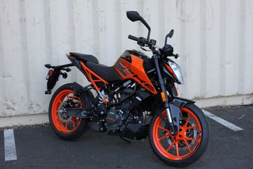 2023 KTM 200 Duke  in a ORANGE exterior color. SoSo Cycles 877-344-5251 sosocycles.com 