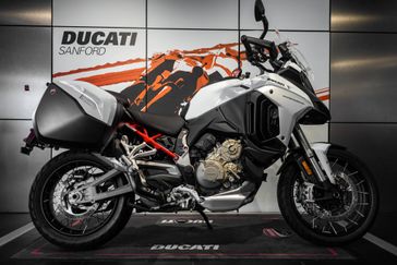 2025 Ducati MULTISTRADA V4 S TRAVELRADAR 