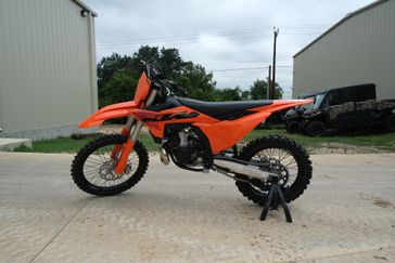 2025 KTM 250 SX BLACK AND ORANGE