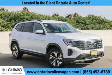 New 2026 Volkswagen Atlas 2.0T SE
