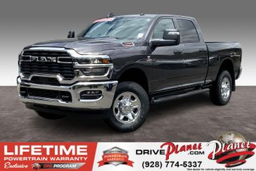 2025 RAM 2500 Tradesman Crew Cab 4x4 6'4' Box