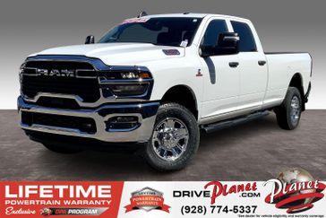 New 2025 RAM 2500 Tradesman Crew Cab 4x4 8' Box