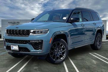 New 2026 Jeep Grand Cherokee L Summit 4x4