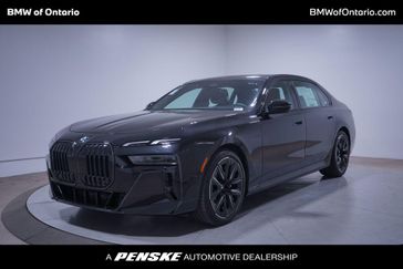 New 2025 BMW 7 Series 740i