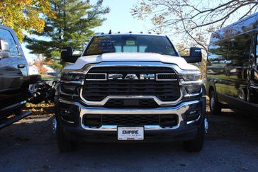 New 2026 RAM 5500 Big Horn Chassis Crew Cab 4x4 84' Ca