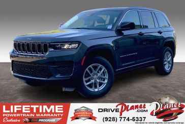 2025 Jeep Grand Cherokee Laredo X 4x4