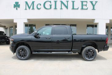 New 2026 RAM 2500 Black Express Crew Cab 4x4 6'4' Box