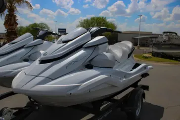 2025 Yamaha FX CRUISER SVHO WITH AUDIO WHITE 
