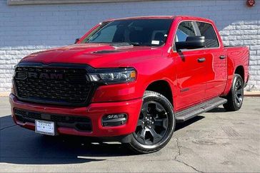 New 2027 RAM 1500 Express Crew Cab 4x4 5'7' Box