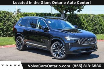 2025 Volvo XC90 B6 Plus 7-Seater