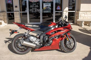 USED 2011 YAMAHA YZFR6 