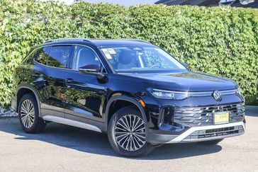 New 2025 Volkswagen Tiguan 2.0T S
