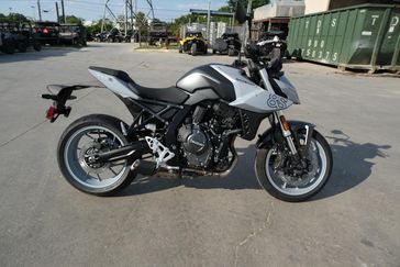 2024 SUZUKI GSX8S