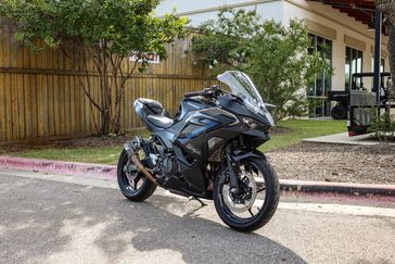 USED 2025 KAWASAKI NINJA 500 SE ABS 