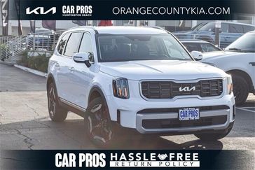 New 2025 Kia Telluride S