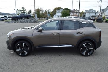 Used 2025 Nissan Kicks Sr