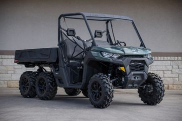 2024 CAN-AM SSV DEF 6X6 DPS 64 HD10 GN 24 in a GREEN exterior color. Family PowerSports (877) 886-1997 familypowersports.com 