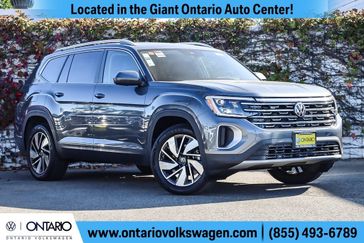 2024 Volkswagen Atlas 2.0T SEL in a Platinum Gray Metallic exterior color and Titan Blackinterior. Ontario Auto Center ontarioautocenter.com 