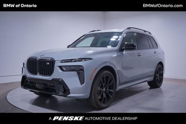 2025 BMW X7 M60i