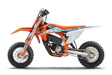 2024 KTM SX-E 3  in a ORANGE exterior color. New Century Motorcycles 626-943-4648 newcenturymoto.com 