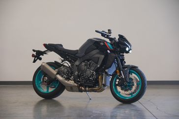 2023 YAMAHA MT10 in a BLUE exterior color. Family PowerSports (877) 886-1997 familypowersports.com 