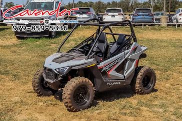 2024 Polaris RZR 200 EFI