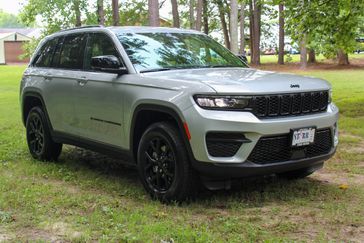 2025 Jeep Grand Cherokee Altitude 4x4