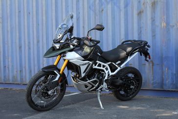 KHAKI GREEN/PHANTOM BLK