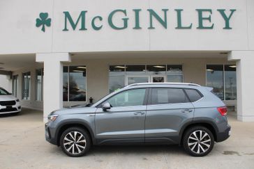 Used 2024 Volkswagen Taos SE