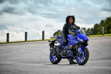 2024 YZF-R3