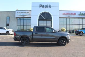 New 2026 RAM 1500 Laramie Crew Cab 4x4 5'7' Box