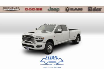 2025 RAM 3500 Tradesman Crew Cab 4x4 8' Box