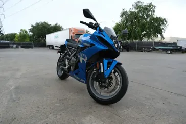 2025 SUZUKI GSX8R 