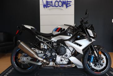 New 2025 BMW M 1000 R 