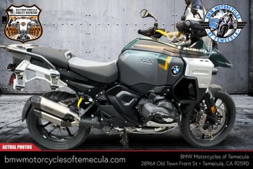 AURELIUS GREEN MET MATTE