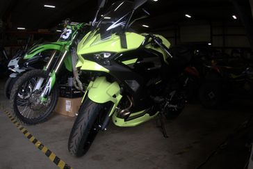 New 2026 Kawasaki Ninja 500 SE ABS 