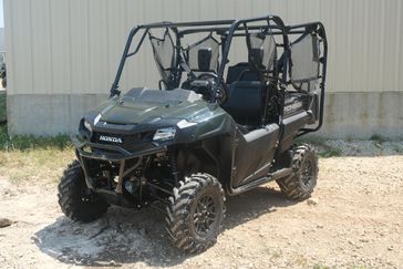 2025 Honda PIONEER 7004 DELUXE  BLACK FOREST GREEN 