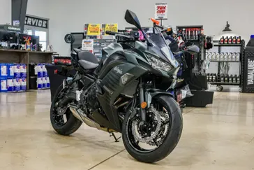 2025 KAWASAKI NINJA 650 BASE