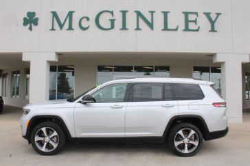 Used 2023 Jeep Grand Cherokee L LIMITED 4X4 W/ 20 INCH WHEELS