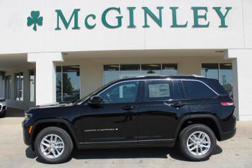 New 2025 Jeep Grand Cherokee Laredo X 4x4