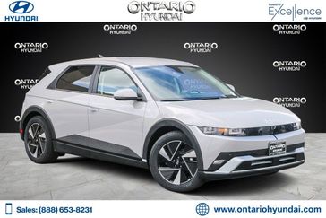 New 2025 Hyundai IONIQ 5 SE