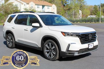 2023 Honda Pilot Touring