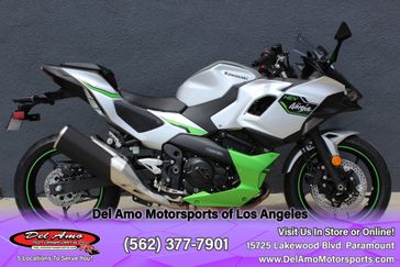 2024 Kawasaki NINJA 7 HYBRID ABS